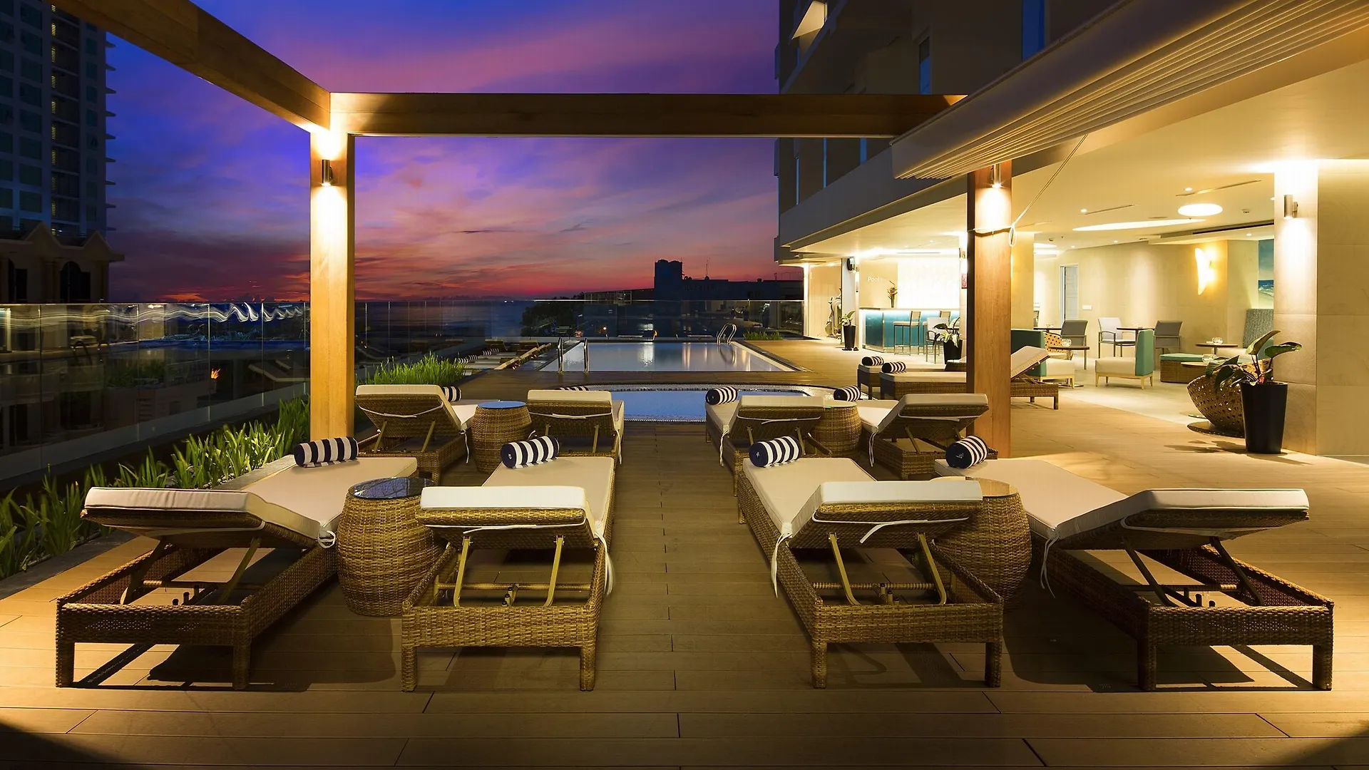 Liberty Central Nha Trang Hotel