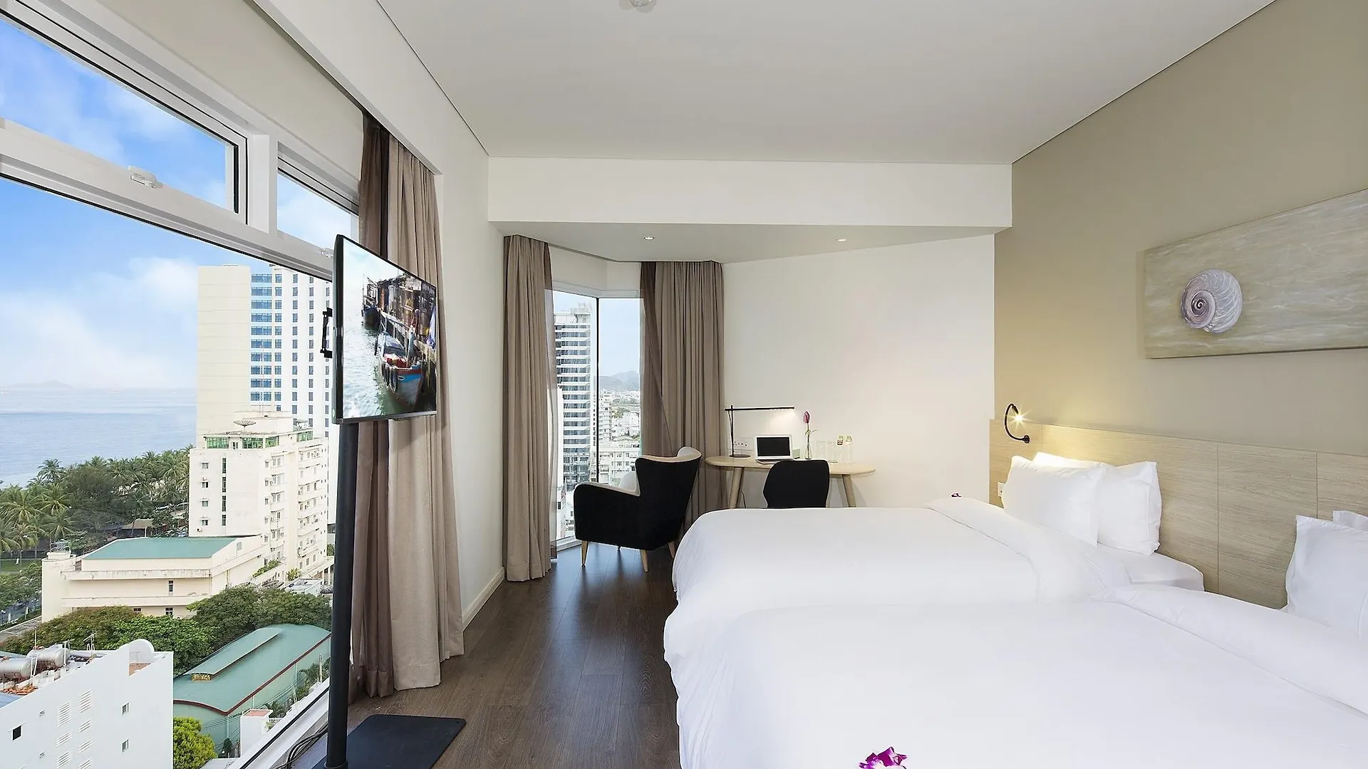 Liberty Central Nha Trang Hotel