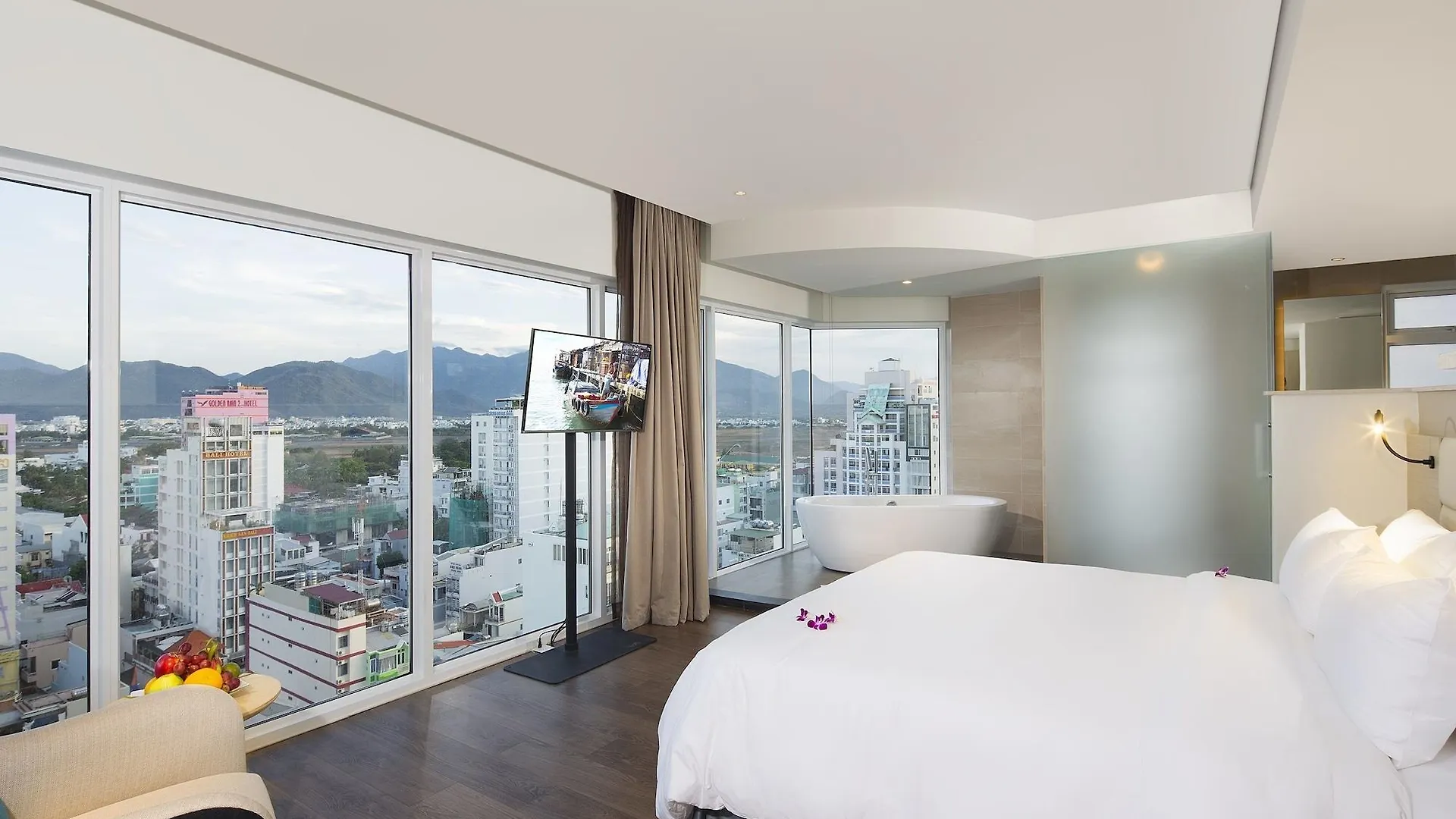 Liberty Central Nha Trang Hotel 4*,  Vietnam